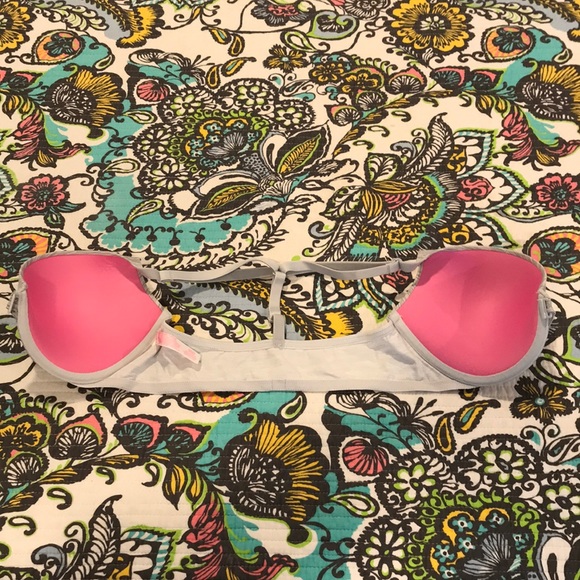 PINK Victoria’s Secret Racerback Push-Up Bra - Picture 3 of 4